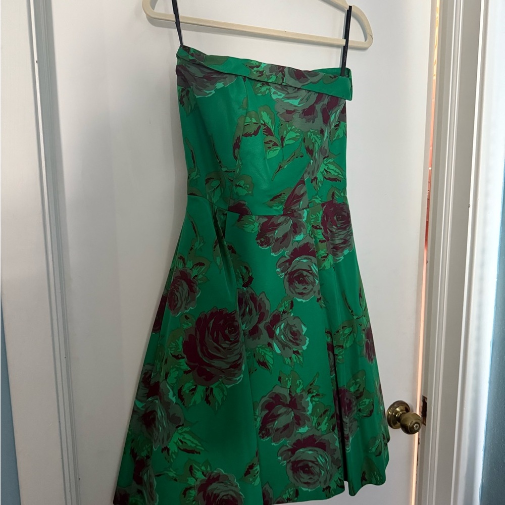 Sarah Jessica Parker’s SATC film dress